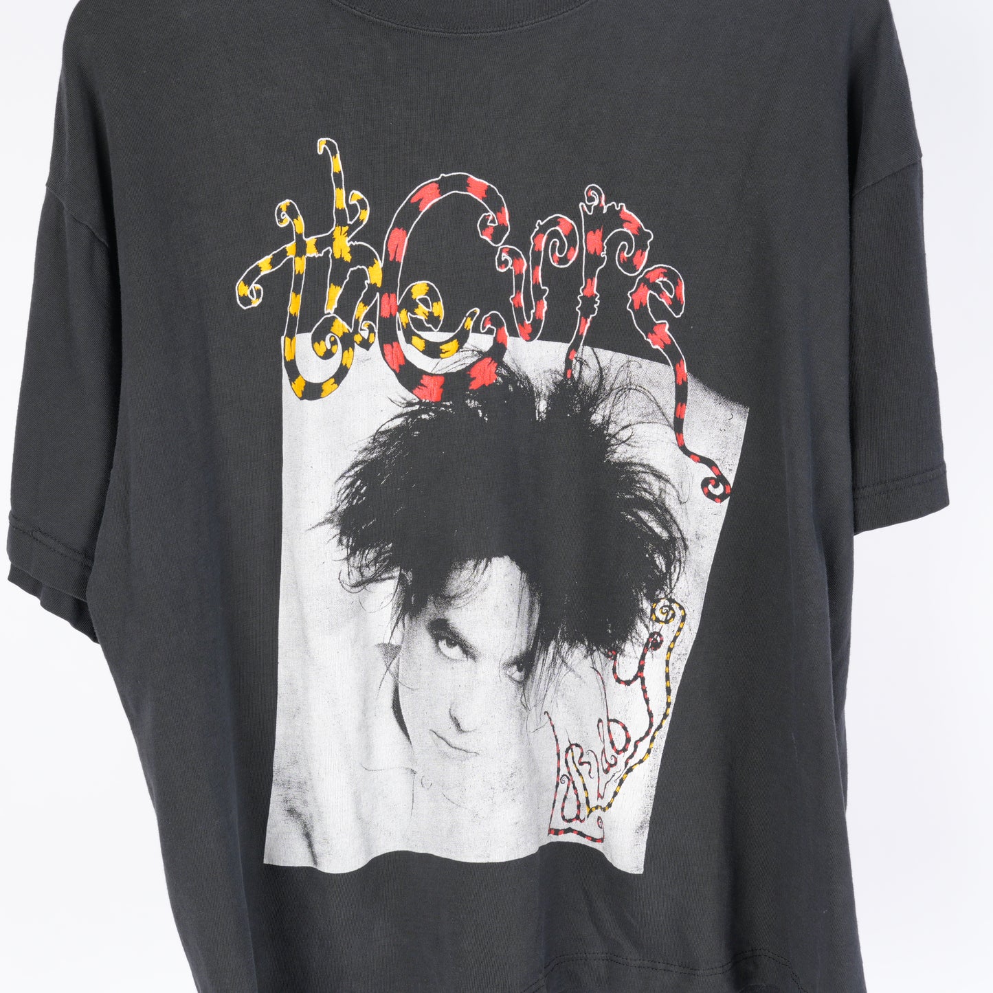 VINTAGE EURO BOOT THE CURE TEE