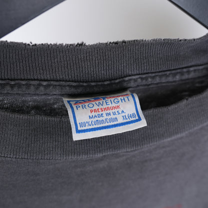 VINTAGE CHARLES MANSON IS IT HOT IN HERE OR AM I CRAZY TEE