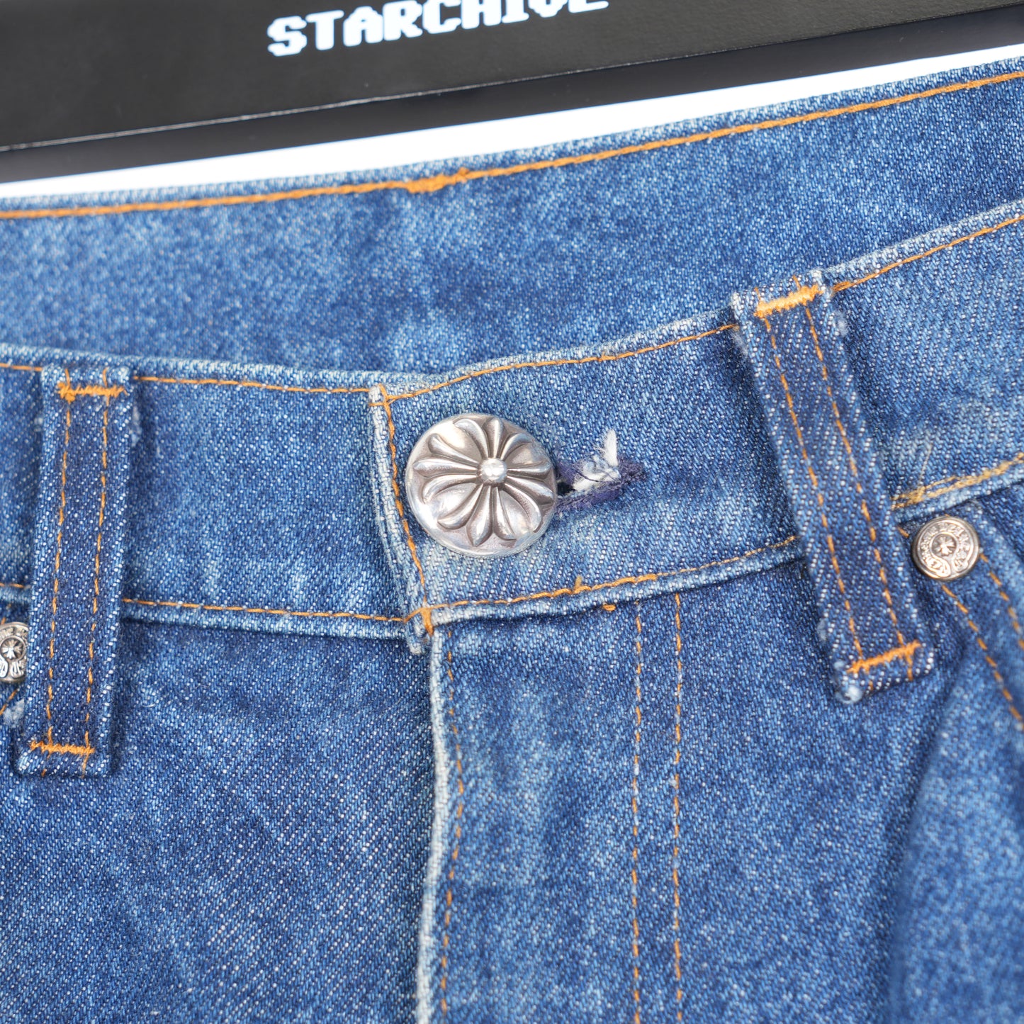 CHROME HEARTS PATCH BLUE LEVIS 517