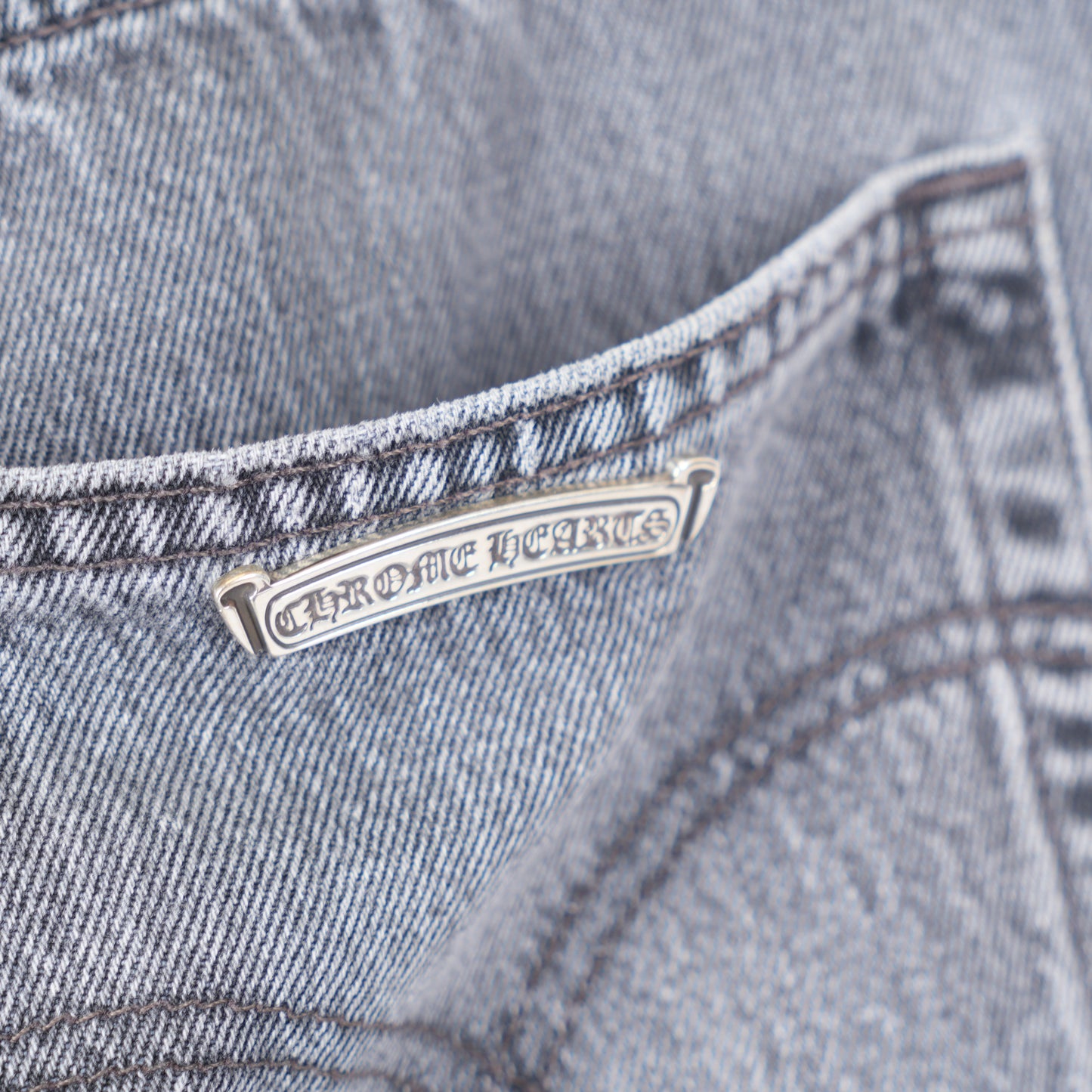 STAR STENCIL PANTS WITH HARDWARE
