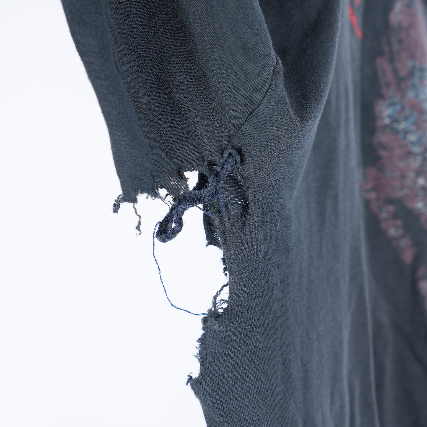 VINTAGE THRASED NO RETREAT NO SURRENDER LONG SLEEVE TEE