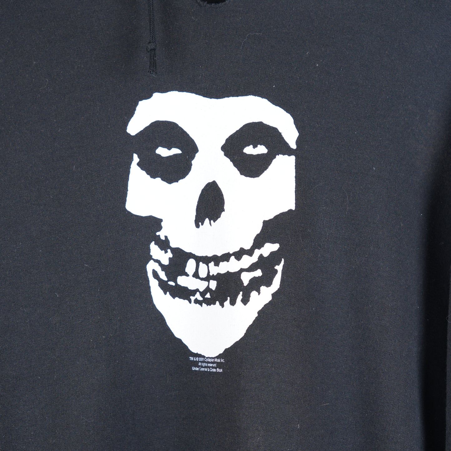 VINTAGE MISFITS SKULL BLACK HOODIE