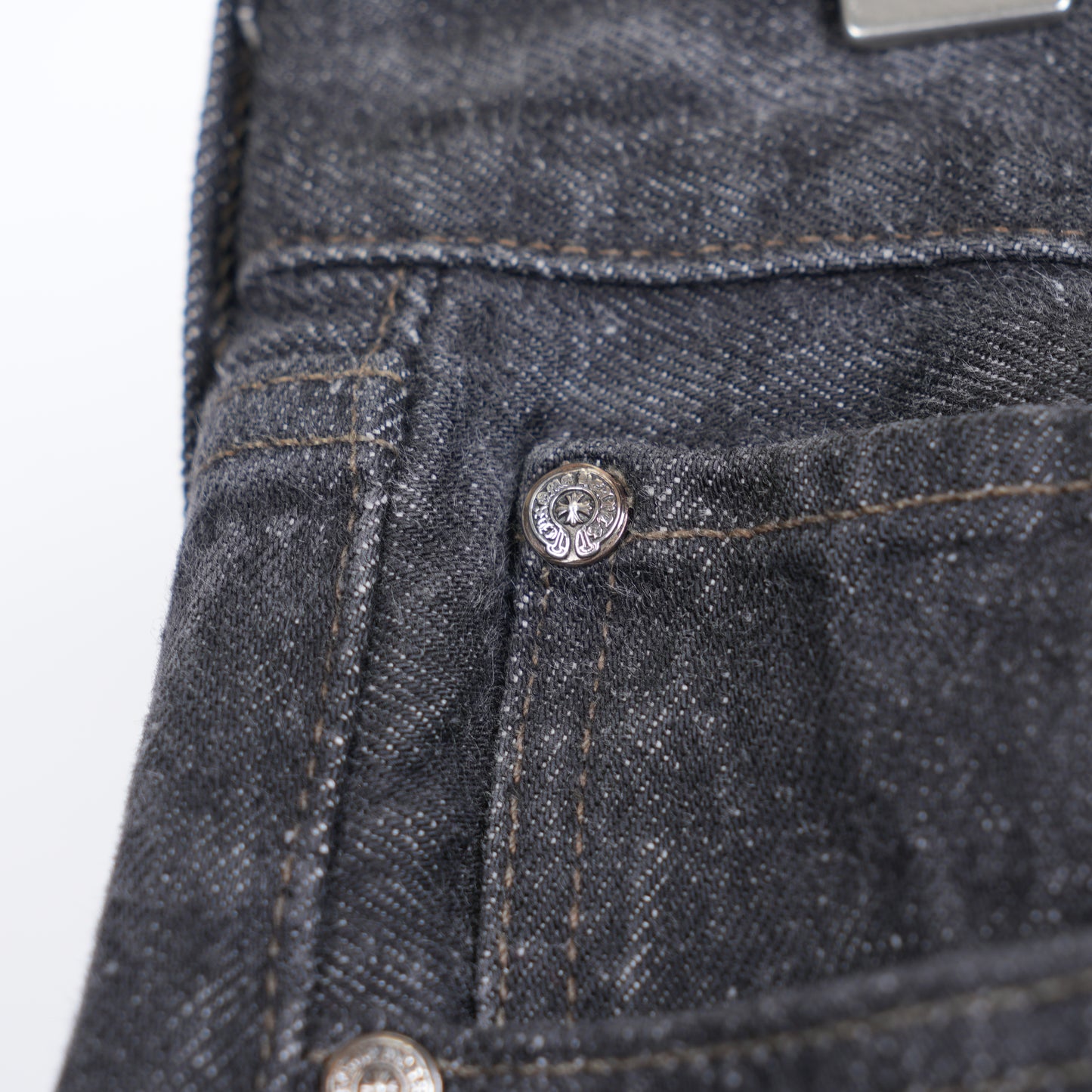 CHROME HEARTS BLACK CROSS PATCH 501 LEVI'S