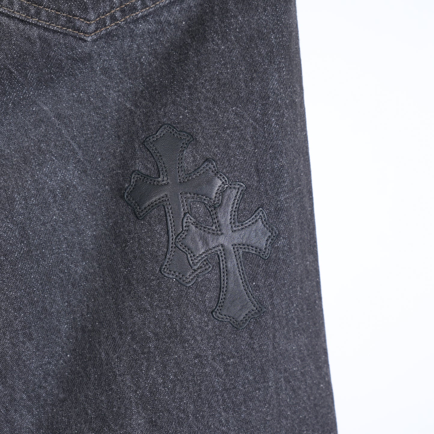 CHROME HEARTS BLACK CROSS PATCH 501 LEVI'S