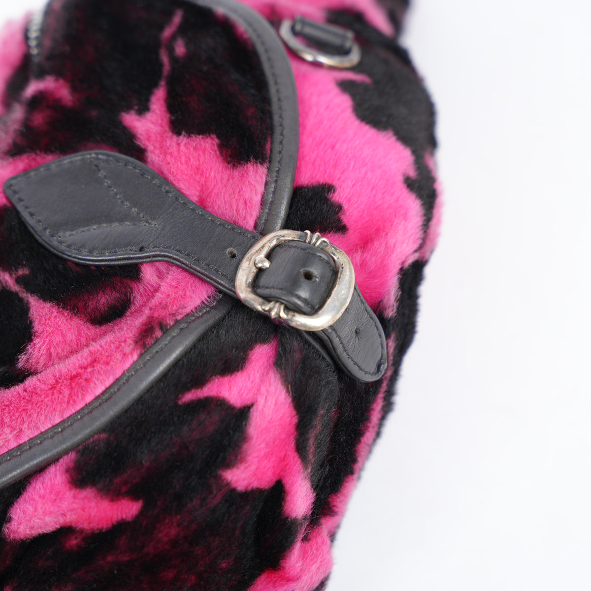 CHROME HEARTS PINK CAMO FUR SNAT BAG