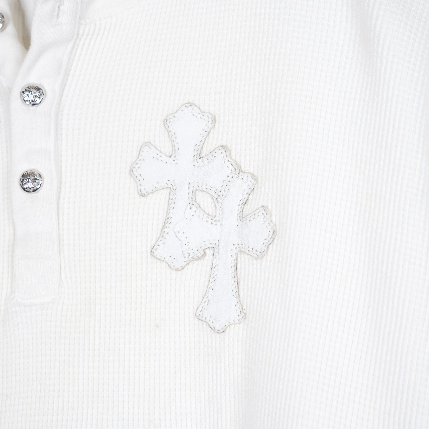 CHROME HEARTS WHITE CROSS PATCH HENLEY THERMAL LONG SLEEVE