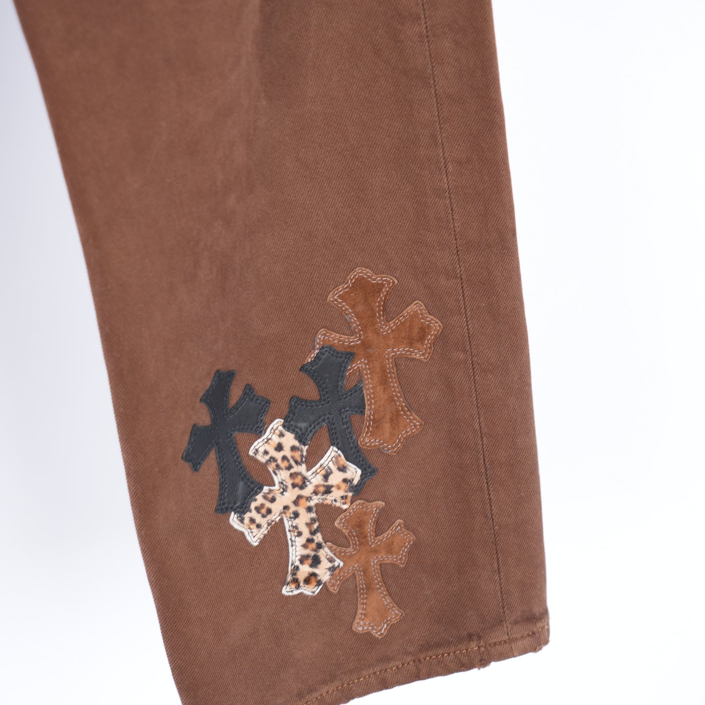 CHROME HEARTS BROWN NYFW CHEETAH PATCH JEANS