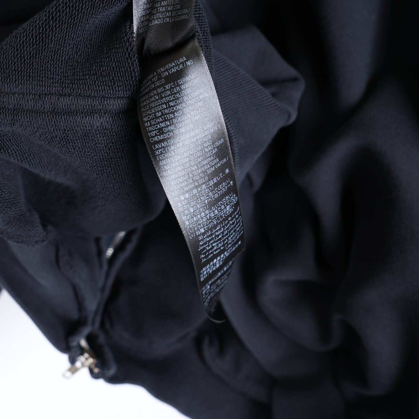 BALENCIAGA SCARF HOODIE BLACK