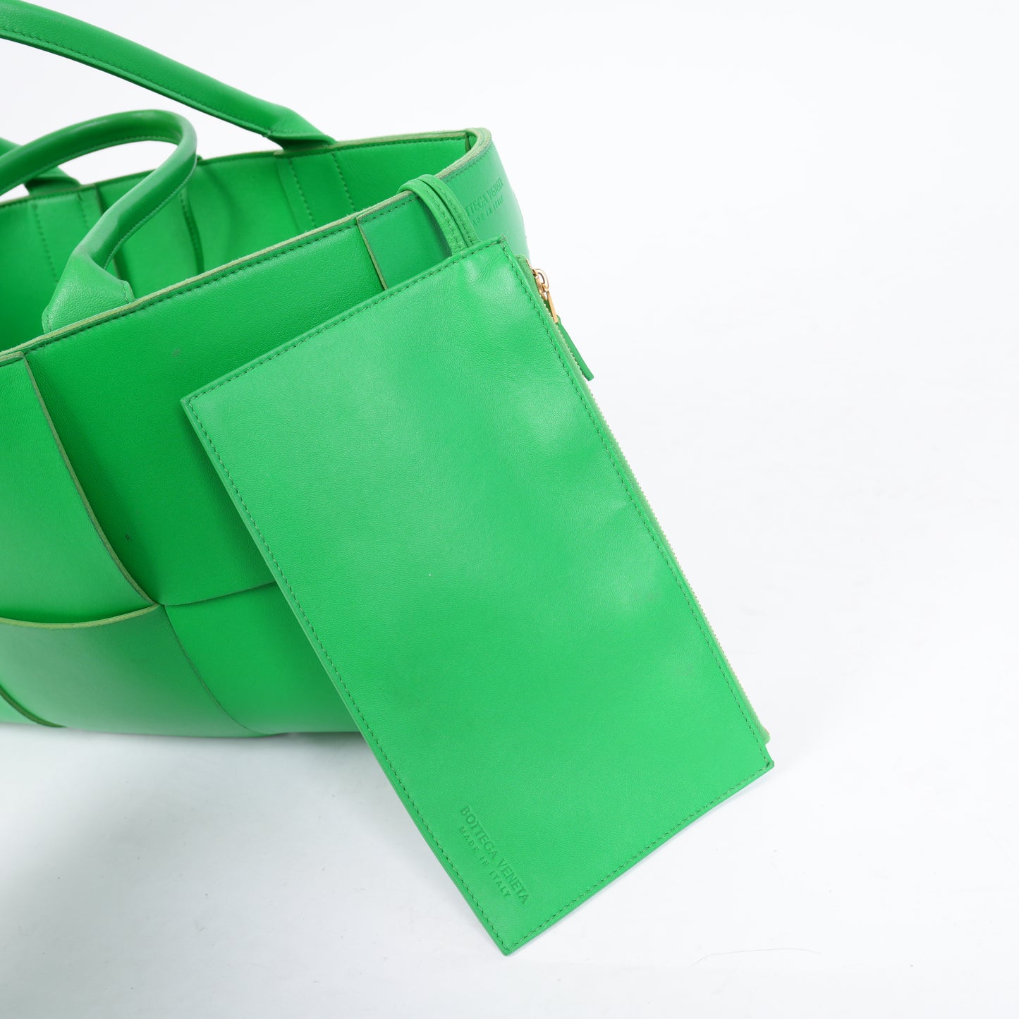 BOTTEGA VENETA LEATHER GREEN TOTE BAG
