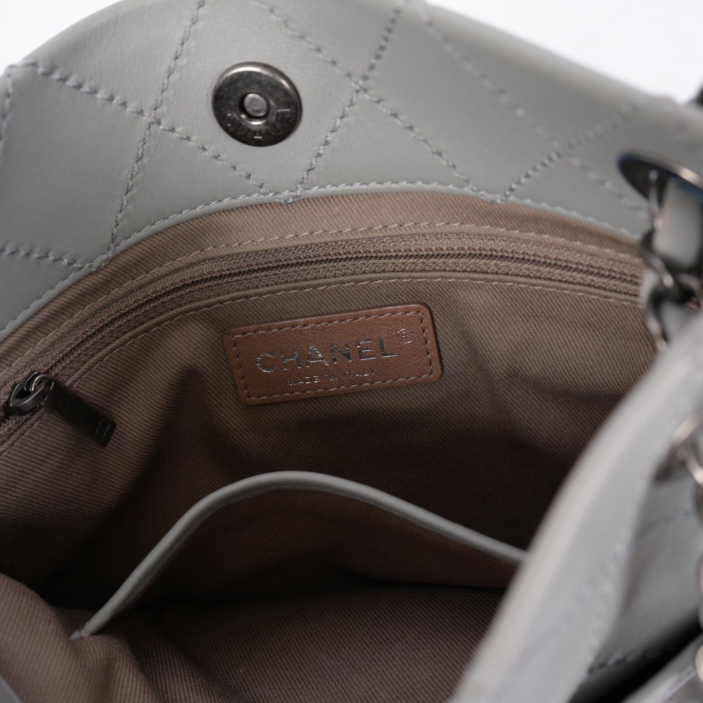 CHANEL GREY QUILTED SIDE PURSE