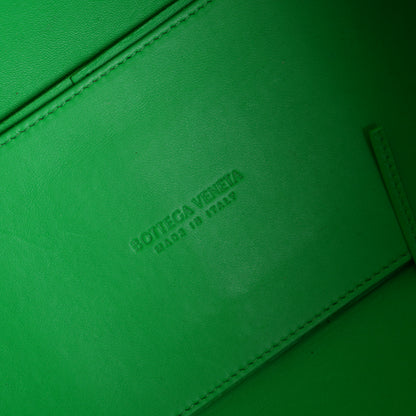 BOTTEGA VENETA LEATHER GREEN TOTE BAG