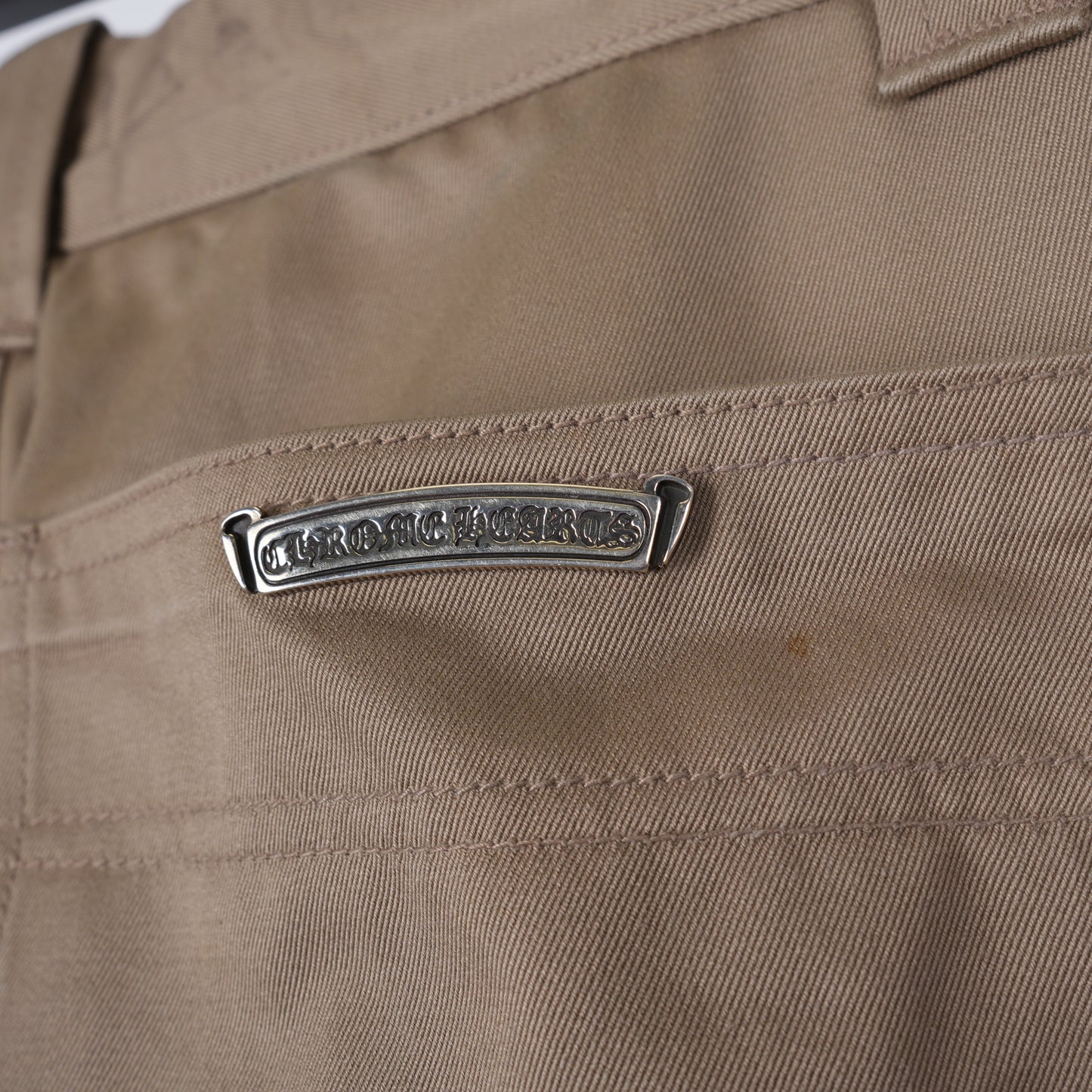TAN/PINK CROSS PATCH CARPENTER PANTS
