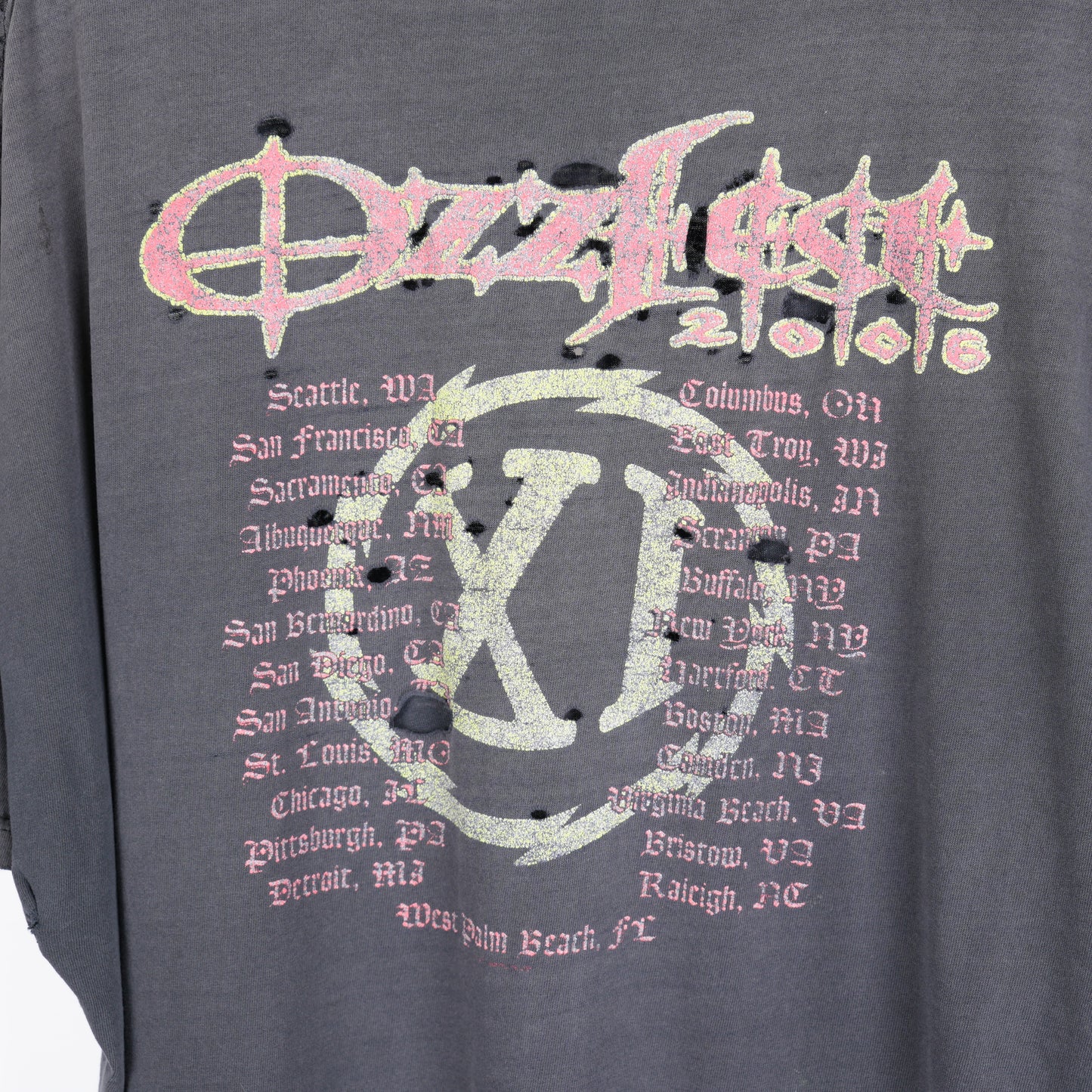 VINTAGE FADED OZZFEST 2006 NIGHT OF THE LIVING SHRED TEE