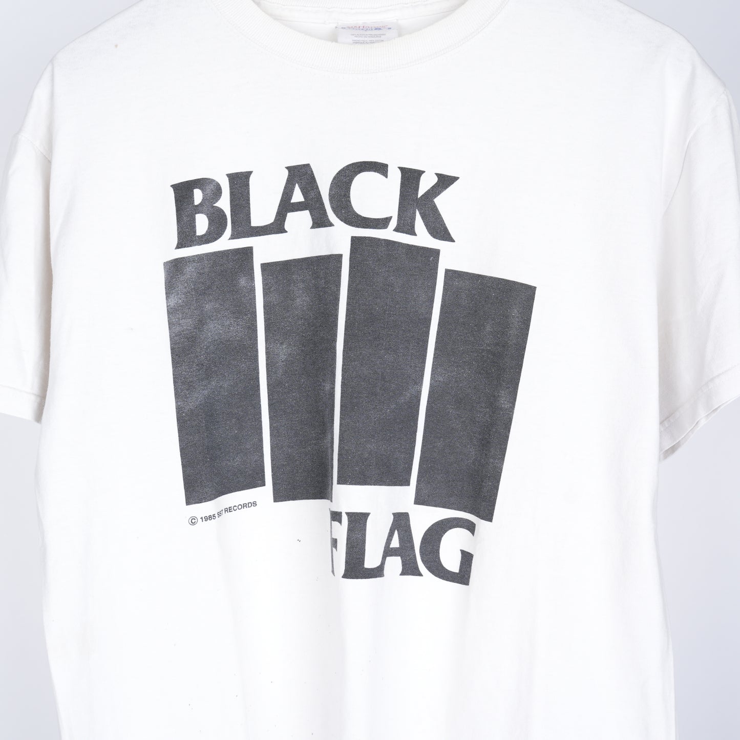 VINTAGE 2000s BLACK FLAG LOGO T-SHIRT