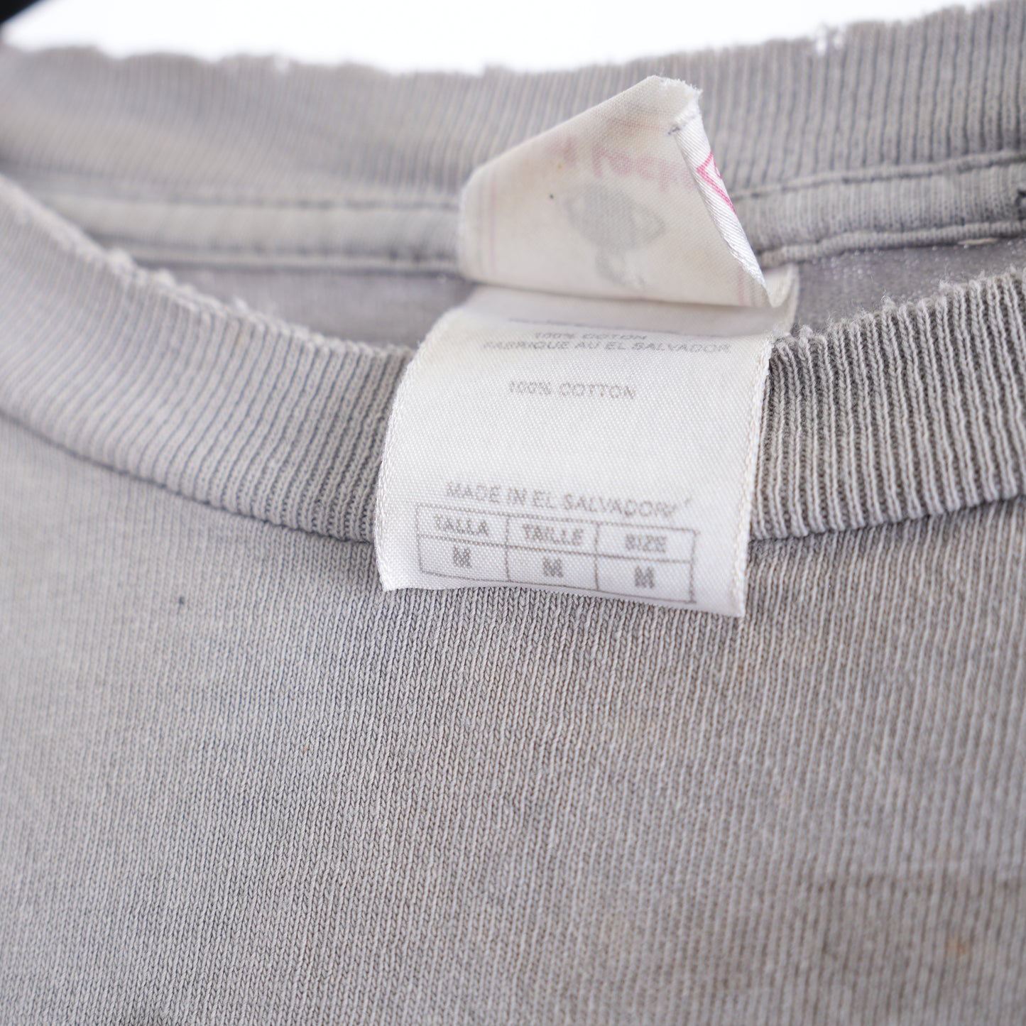 VINTAGE GREY DISTRESSED BLANK T-SHIRT