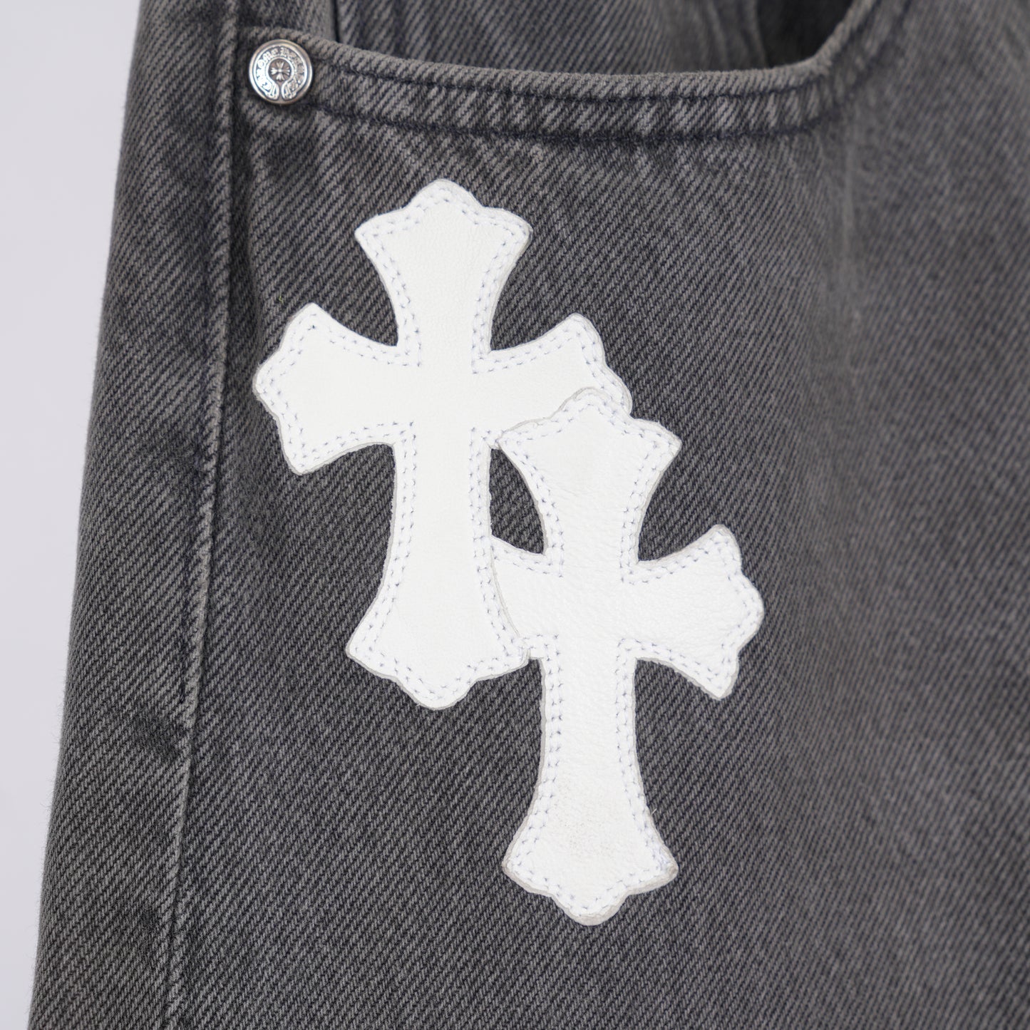 CHROME HEARTS GREY WASH WHITE PATCH LEVIS 501 DENIM