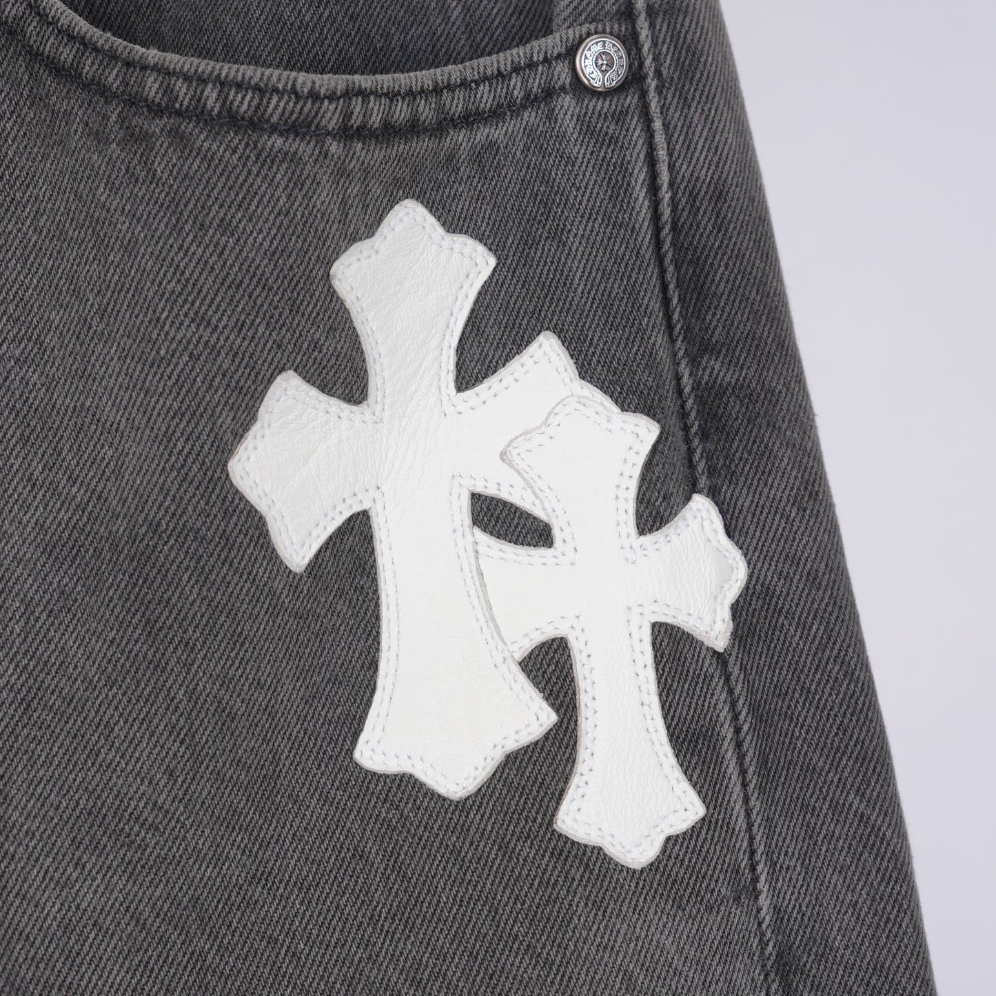 CHROME HEARTS GREY WASH WHITE PATCH LEVIS 501 DENIM