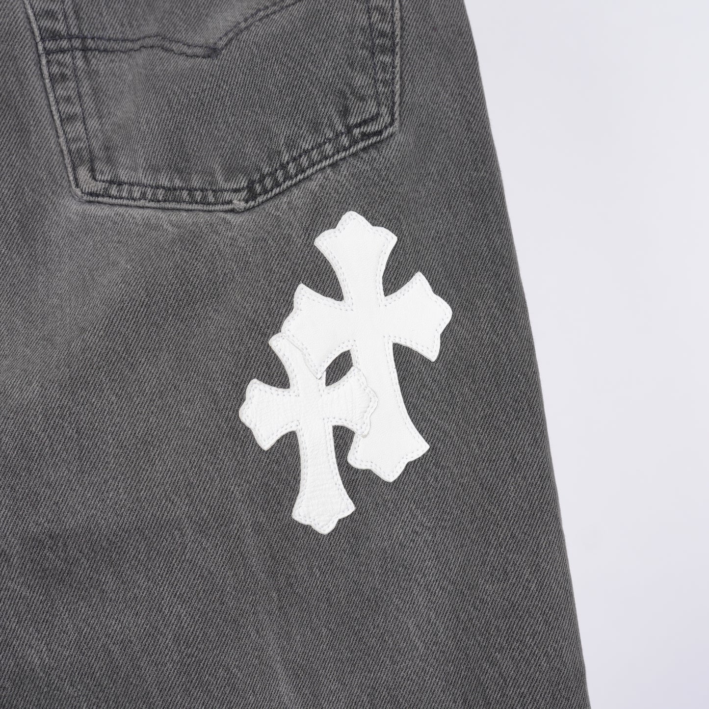CHROME HEARTS GREY WASH WHITE PATCH LEVIS 501 DENIM