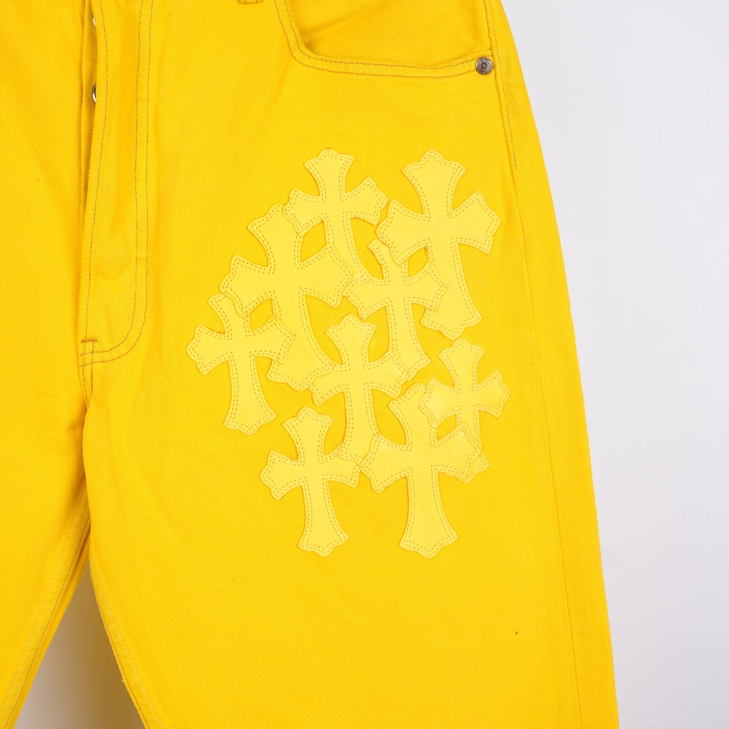 CHROME HEARTS YELLOW FLOODED PATCH LEVIS DENIM