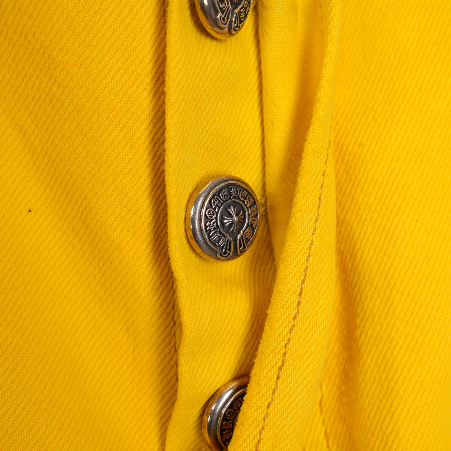 CHROME HEARTS YELLOW FLOODED PATCH LEVIS DENIM
