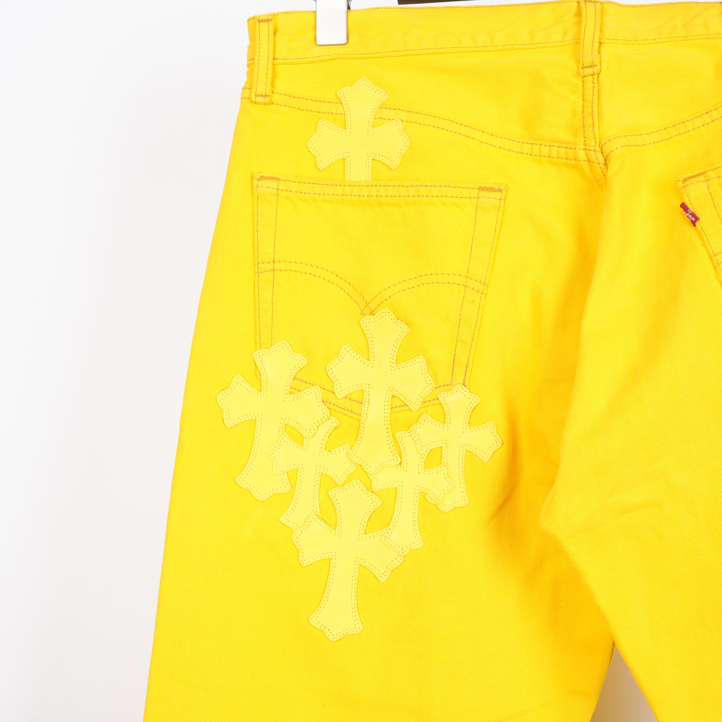 CHROME HEARTS YELLOW FLOODED PATCH LEVIS DENIM