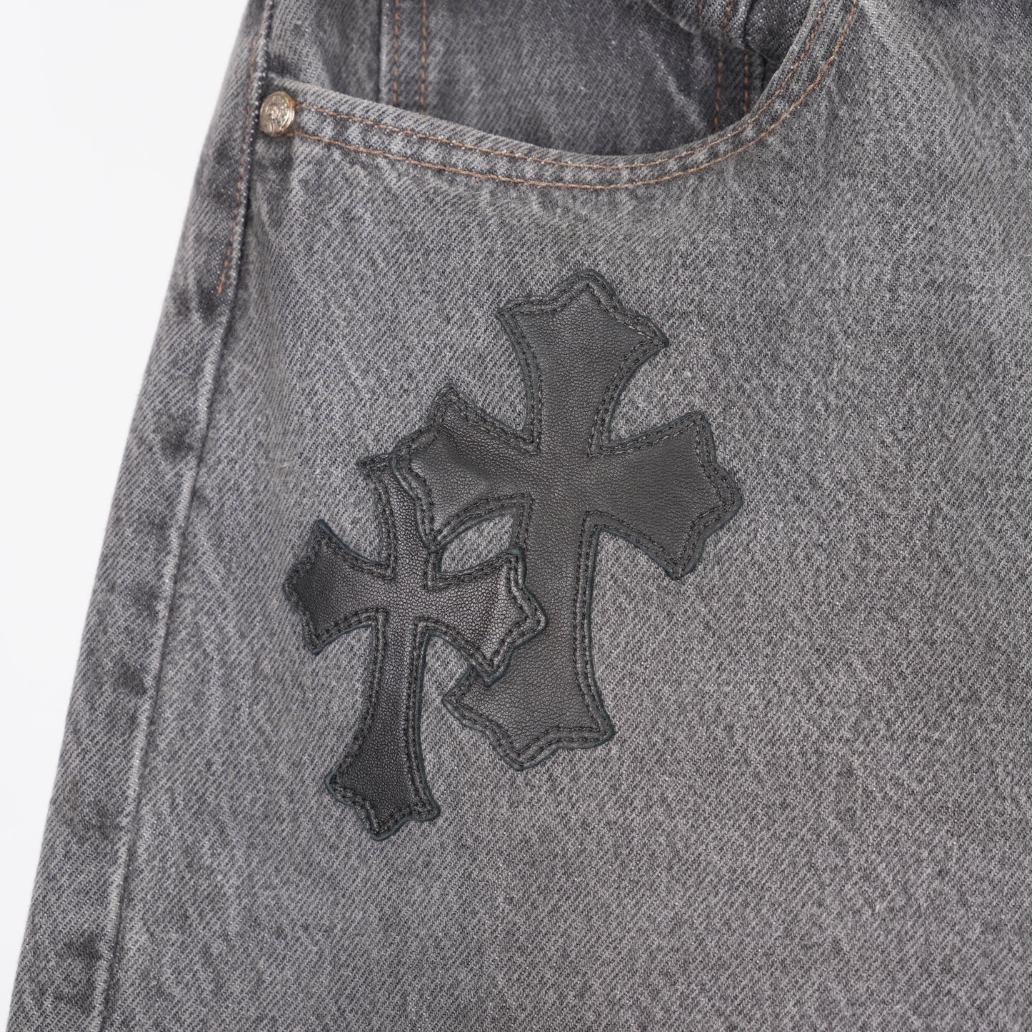 CHROME HEARTS BLACK CROSS PATCH 501 GREY LEVI'S DENIM