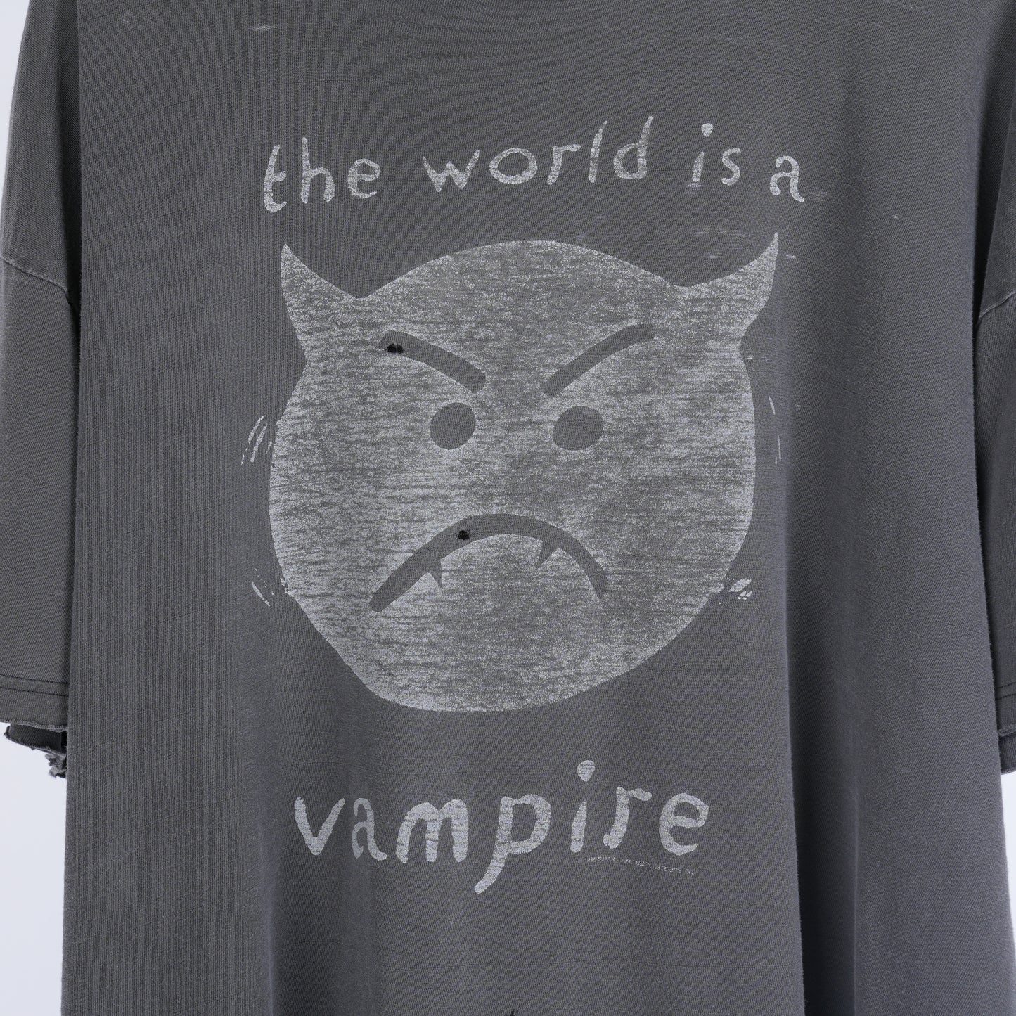 VINTAGE 90'S SMASHING PUMPKINS THE WORLD IS A VAMPIRE THRASHED BAND TEE