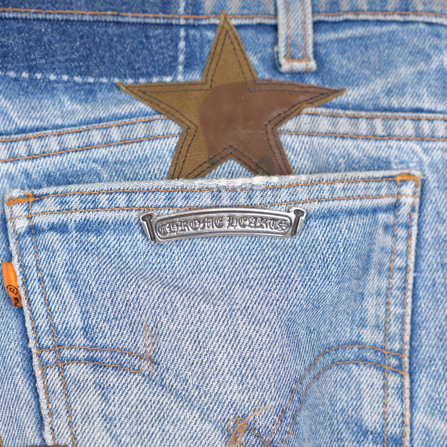 CHROME HEARTS CAMO STAR PATCH ORANGE TAB DENIM