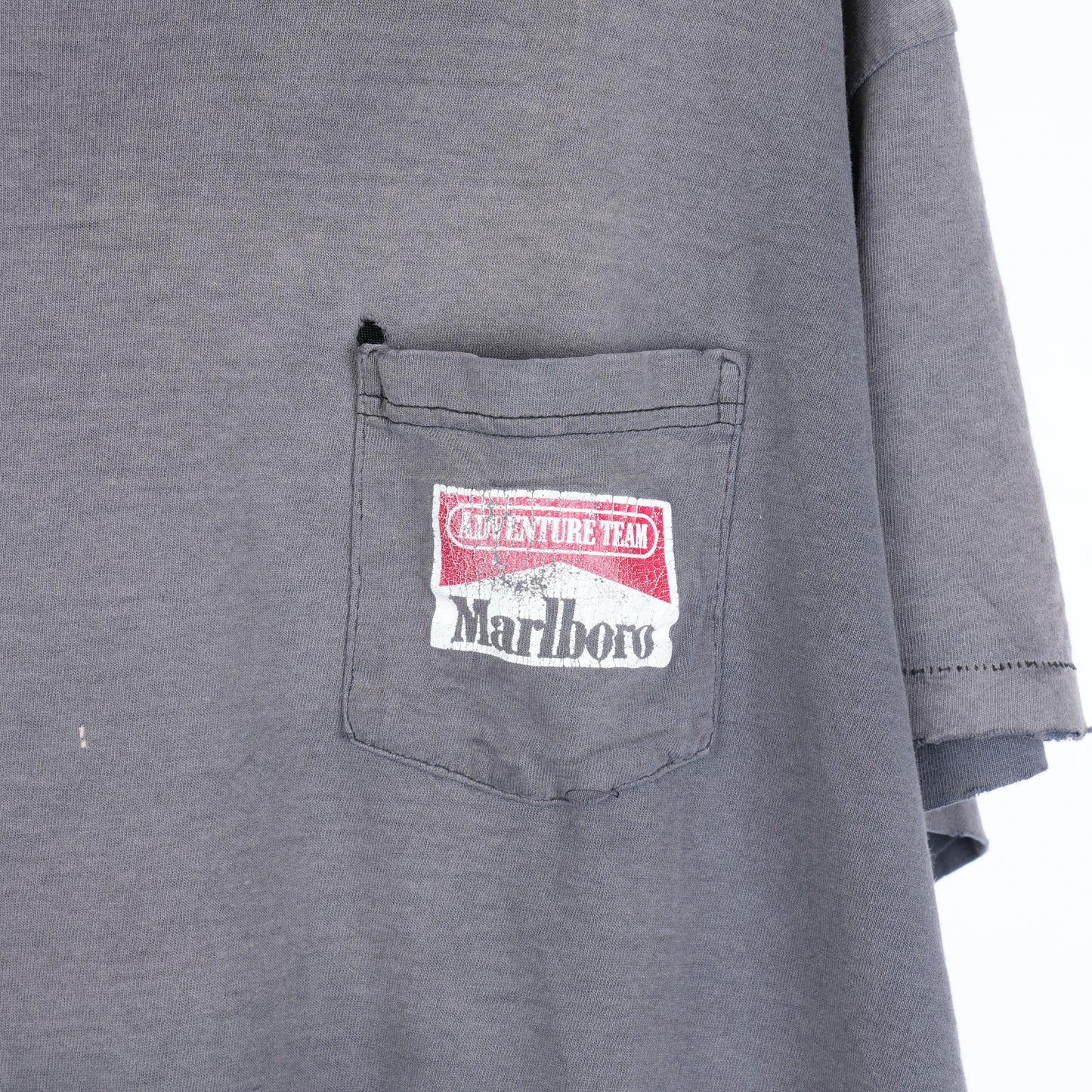 VINTAGE FADED MALBORO BOXY FADED SNAKE POCKET T-SHIRT