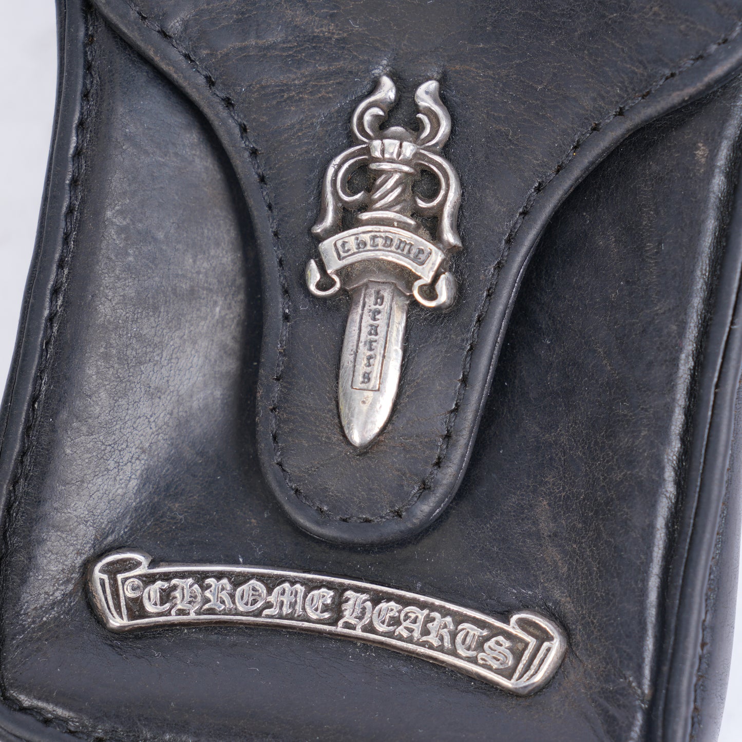 CHROME HEARTS LEATHER DAGGER CIGARETTE POUCH