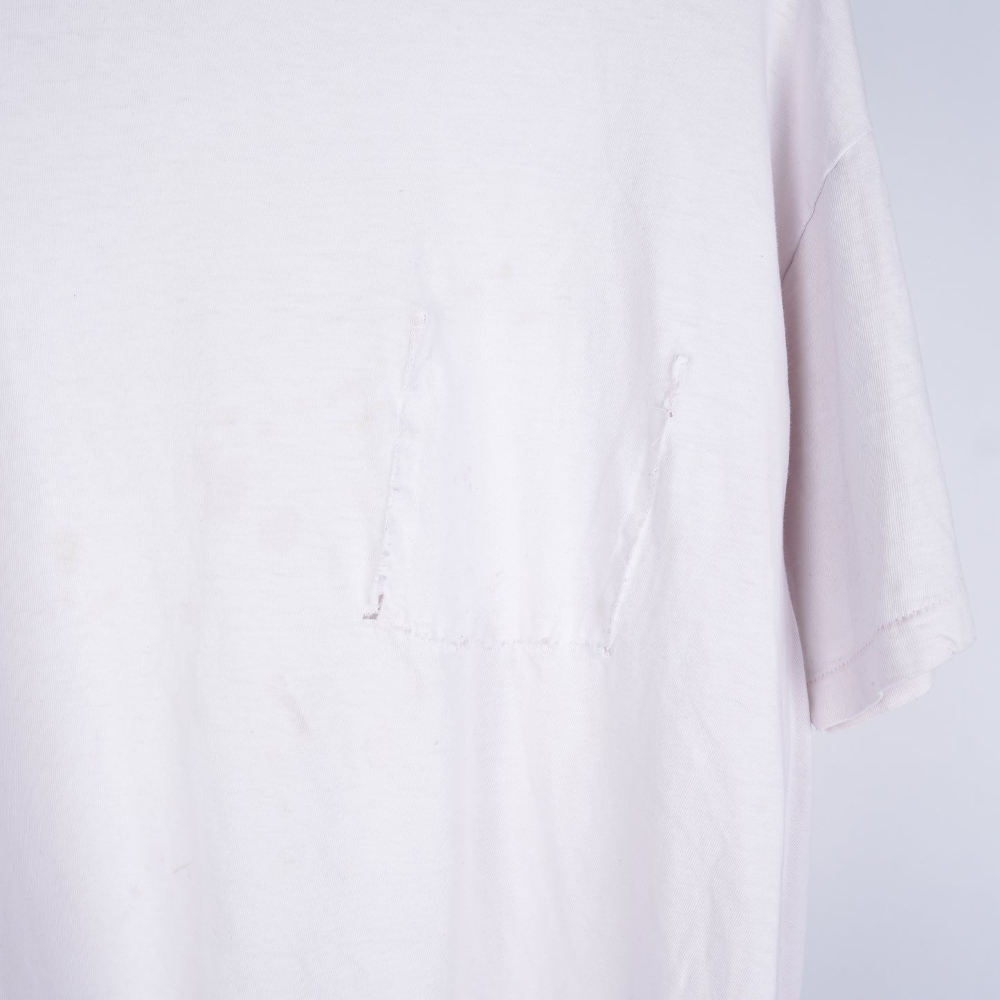 VINTAGE BOXY BLANK WHITE POCKET TEE