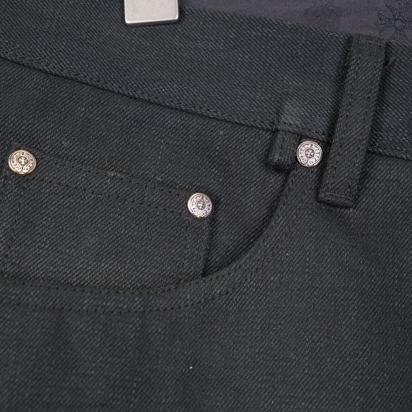 CHROME HEARTS FLEUR KNEE BLACK DENIM SZ 36