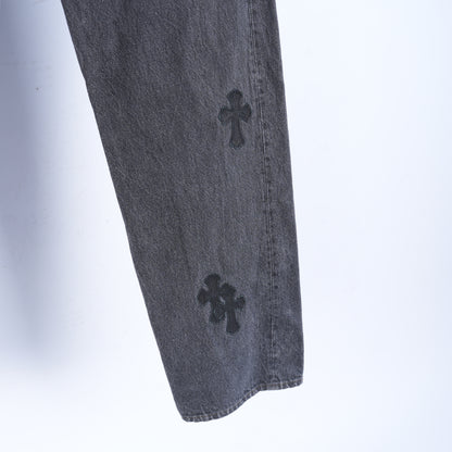 CHROME HEARTS BLACK CROSS PATCH 501 LEVI