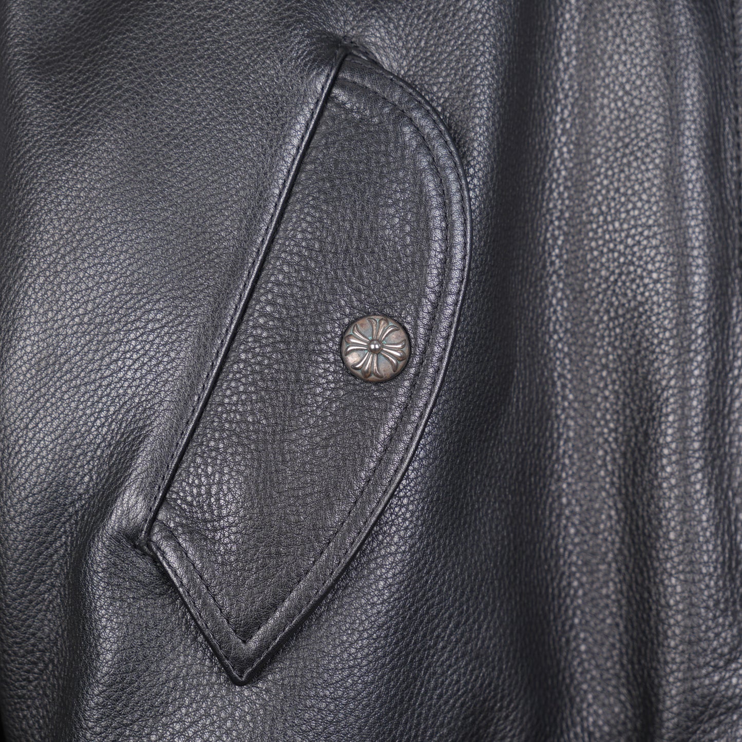 CHROME HEARTS ON TARGET CH PATCH LEATHER BOMBER JACKET