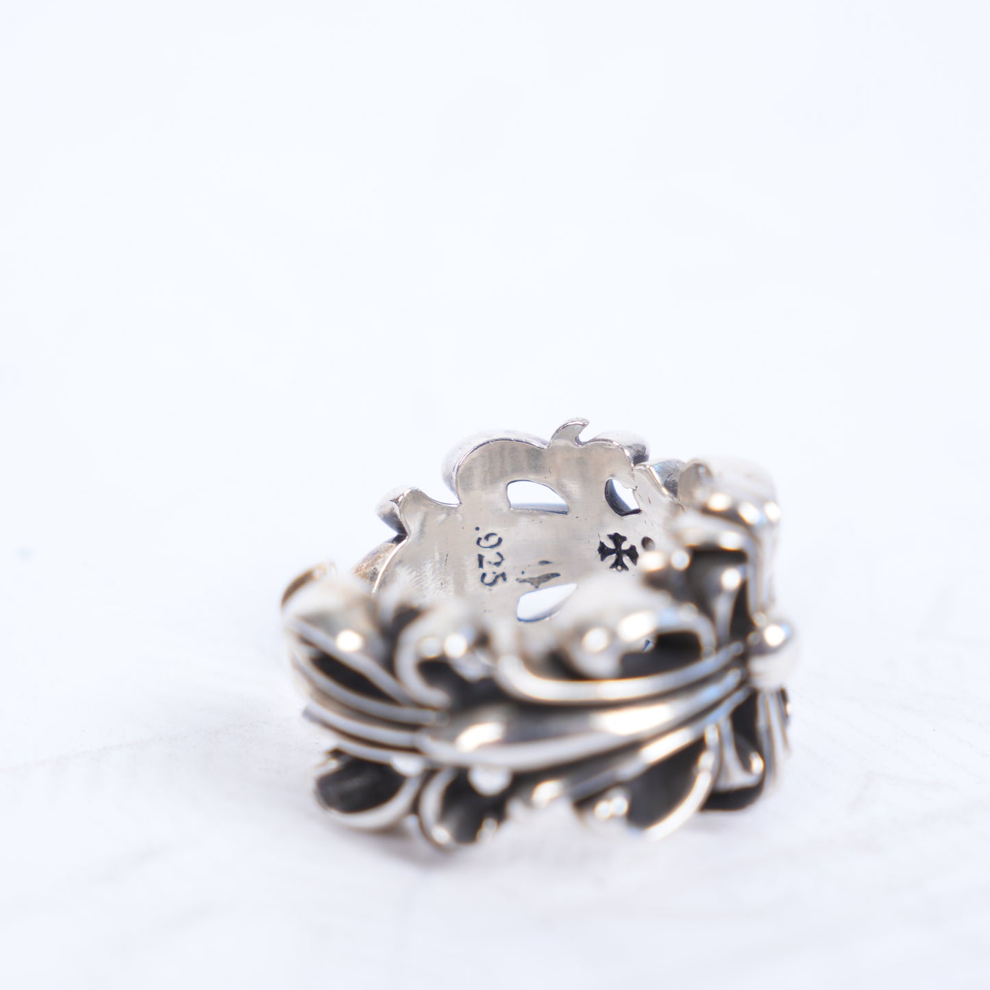 CHROME HEARTS DOUBLE FLORAL CROSS RING