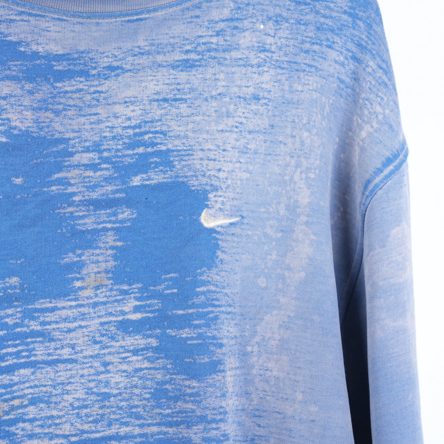 VINTAGE FADED BLUE NIKE SWEATER