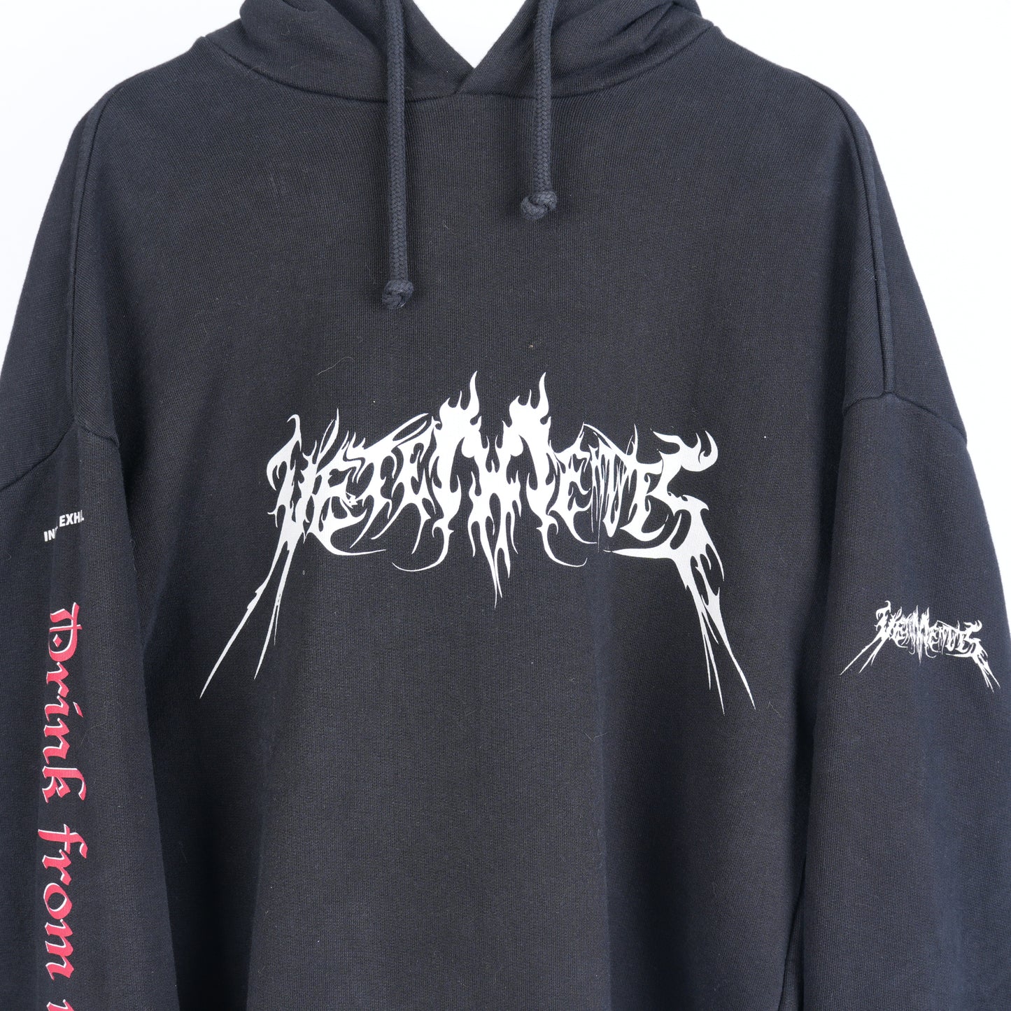 VETEMENTS TOTAL FUCKING DARKNESS