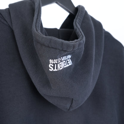 VETEMENTS COMING SOON HOODIE