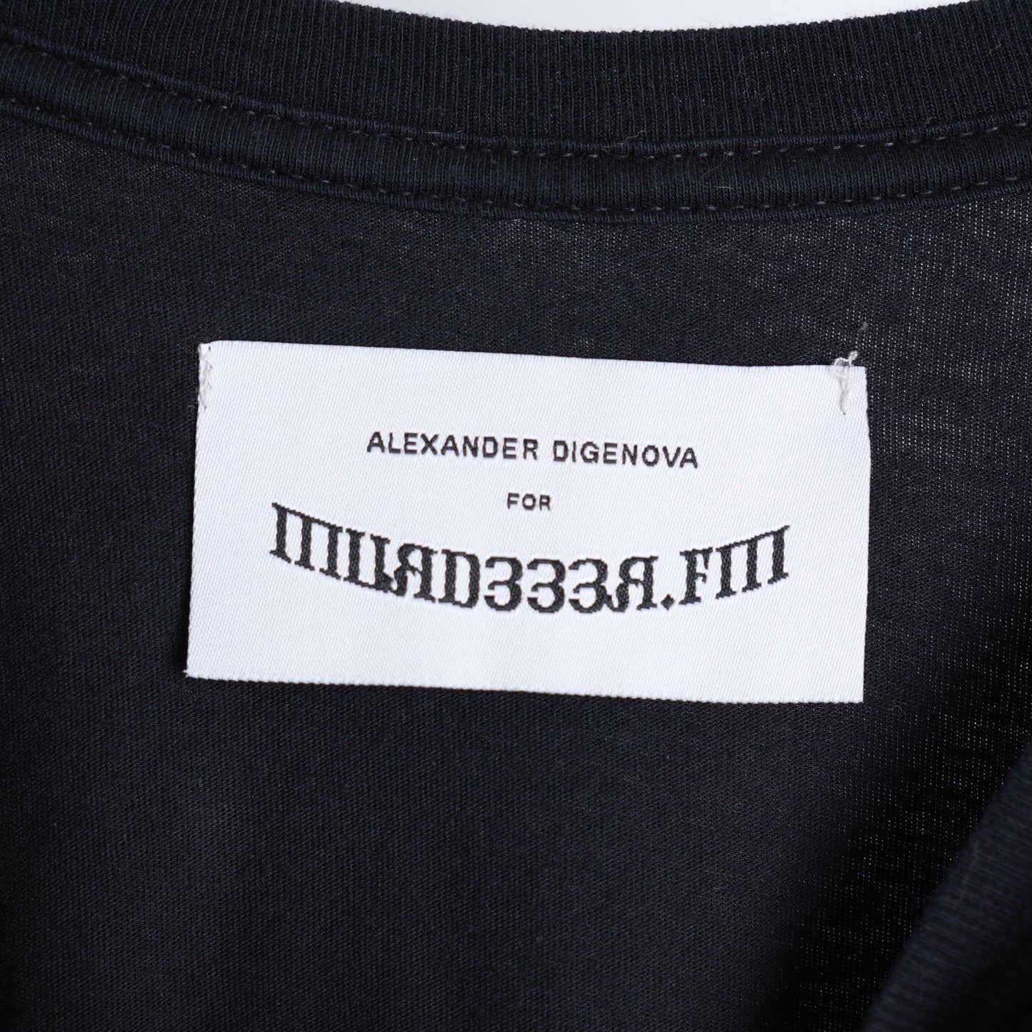 ALEXANDER DIGENOVA CASTLE TEE