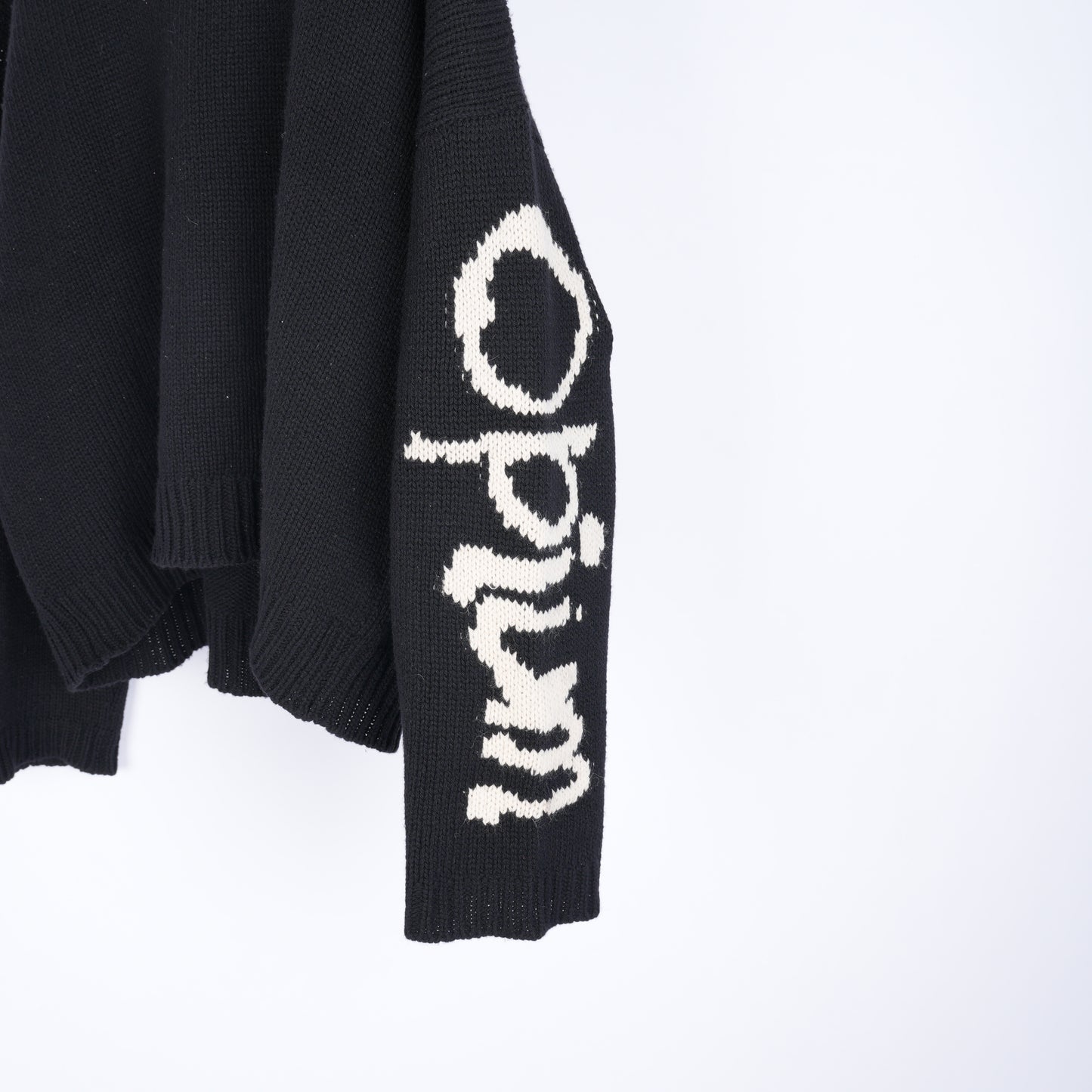 ERD OPIUM CHUNKY KNIT SWEATER