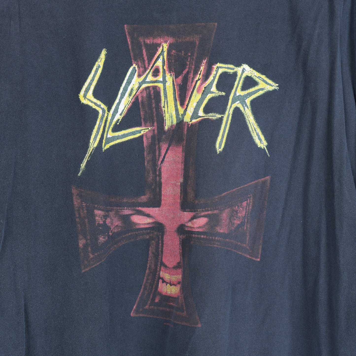 VINTAGE SLAYER TEE
