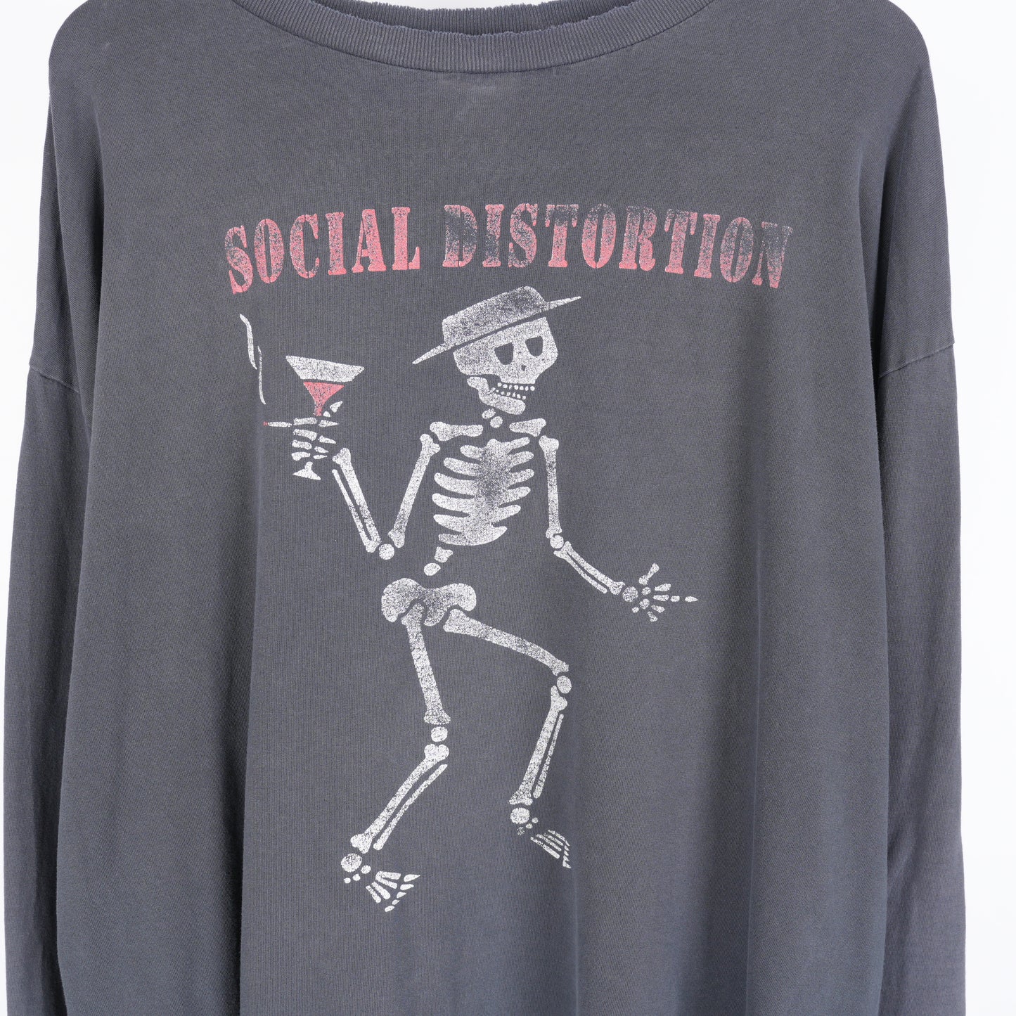 VINTAGE SOCIAL DISTORTION SKELETON 90'S LONG SLEEVE TEE