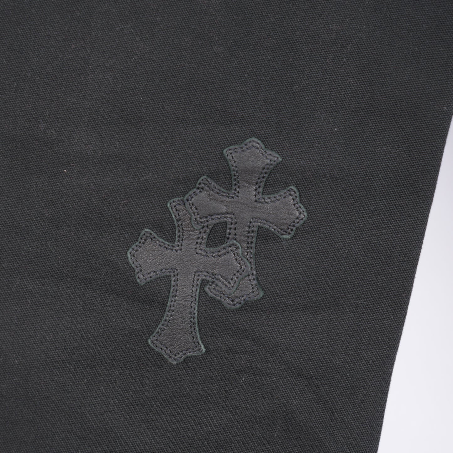CHROME HEARTS BLACK PATCH BLACK DOUBLE KNEE CARPENTERS