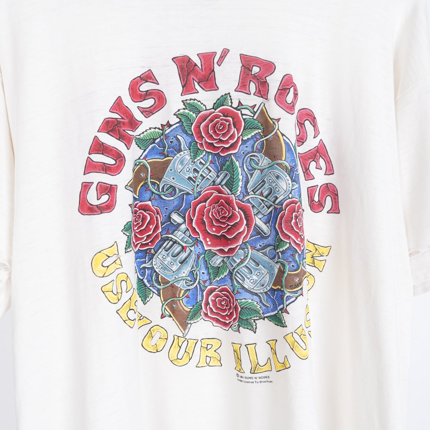VINTAGE GUNS N ROSES USE YOUR ILLUSION TEE