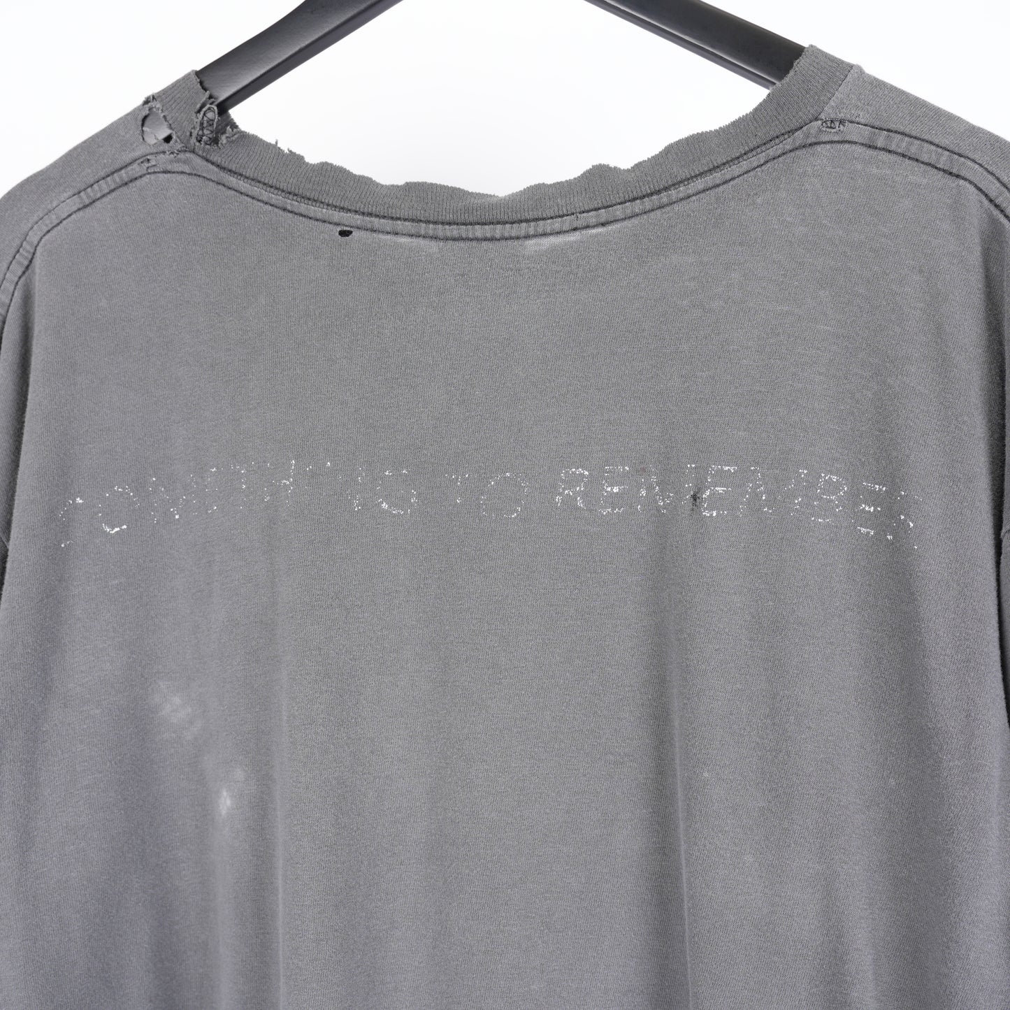 VINTAGE FADED THRASHED 'SOMETHING TO REMEMBER' MODANNA TEE