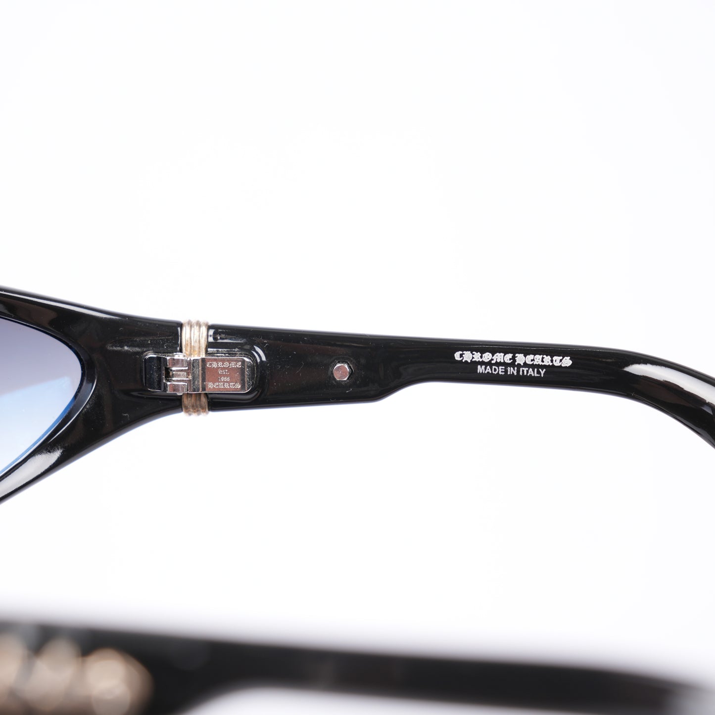 CHROME HEARTS SPREADER SUNGLASSES