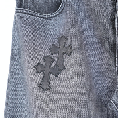 CHROME HEARTS BLACK AND WHITE PATCH FLEUR KNEE DENIM