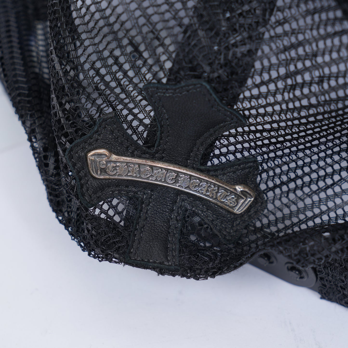 CHROME HEARTS BLACK ON BLACK CEMETERY CROSS HAT