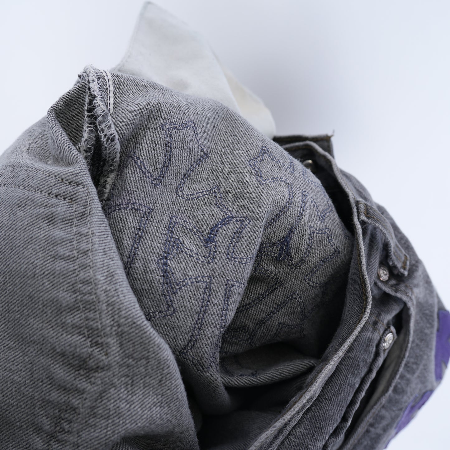 CHROME HEARTS ST BARTH EXCLUSIVE PURPLE CROSS PATCH 501 LEVI