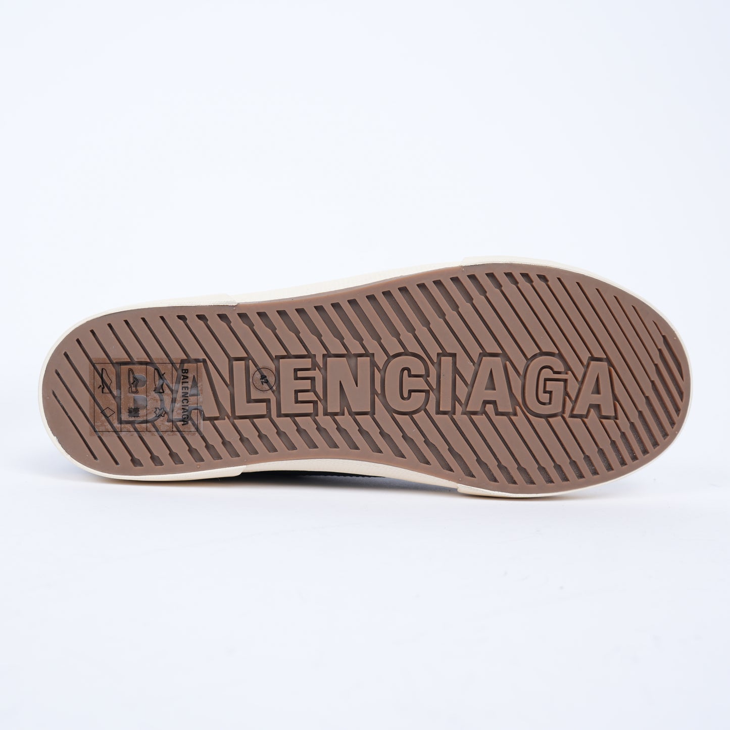 BALENCIAGA HIGH TOP LEATHER SNEAKERS